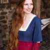 Bertrude - Medieval Shawl / Apron - Red