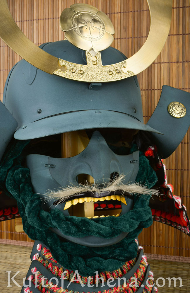 Oda Nobunaga Kabuto Helmet by Paul Chen / Hanwei