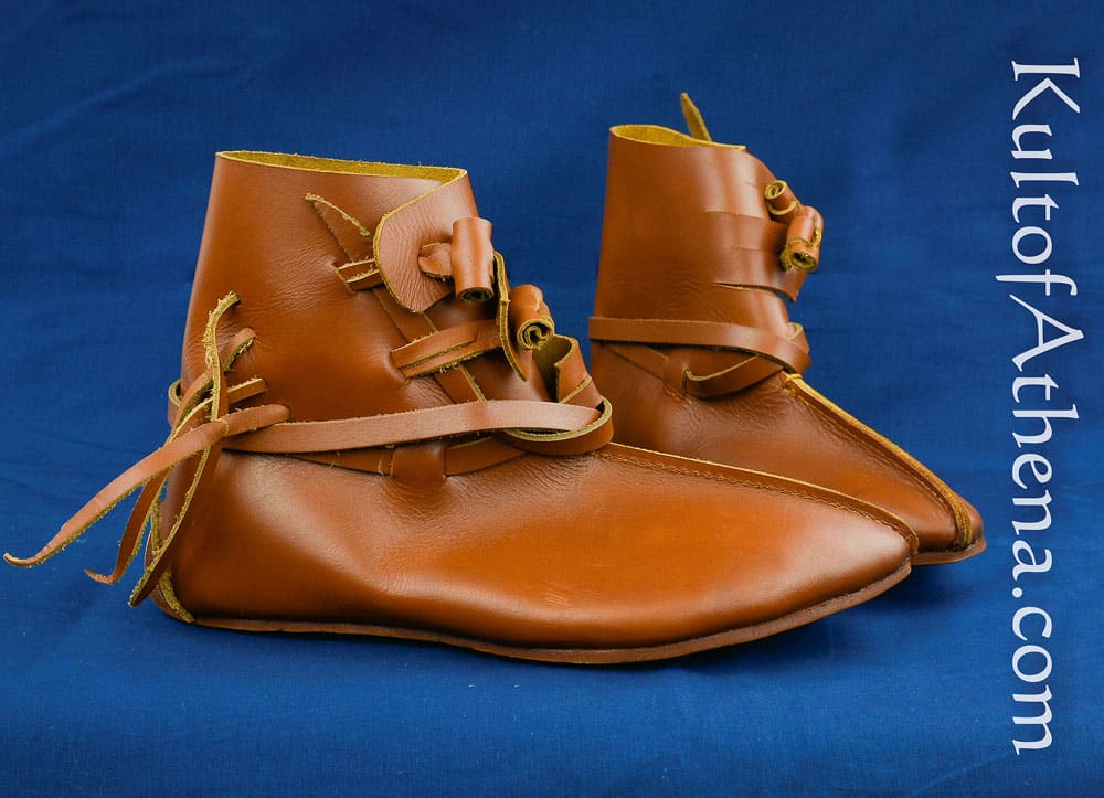 Medieval Leather Toggle Boots - Brown