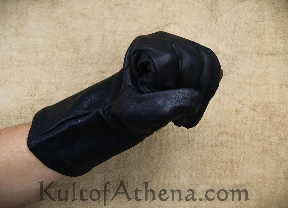 Black Leather Swordsman's Gauntlets