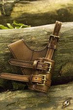 Adventurer Sword Frog - Brown - Left Handed