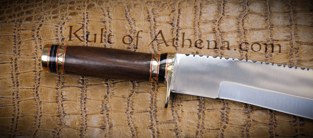 The Rogue's Tooth - Fighting Knife