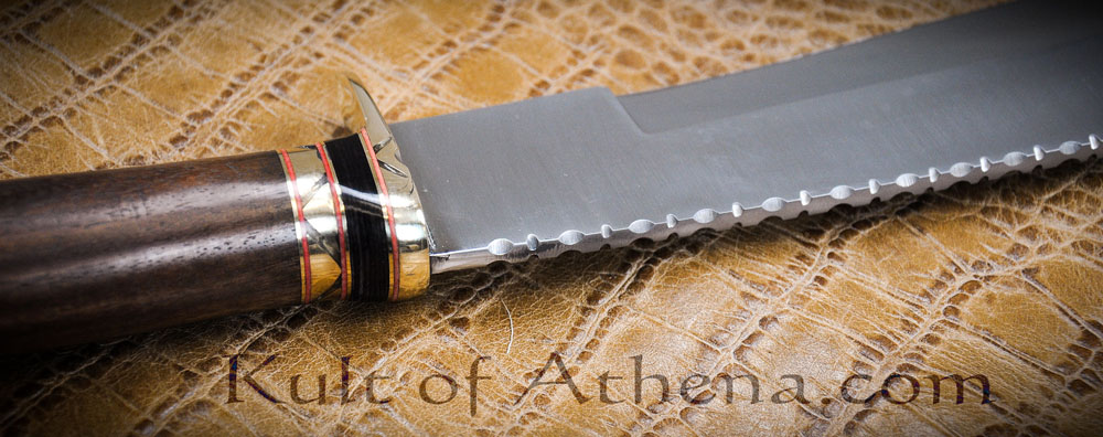 The Rogue's Tooth - Fighting Knife