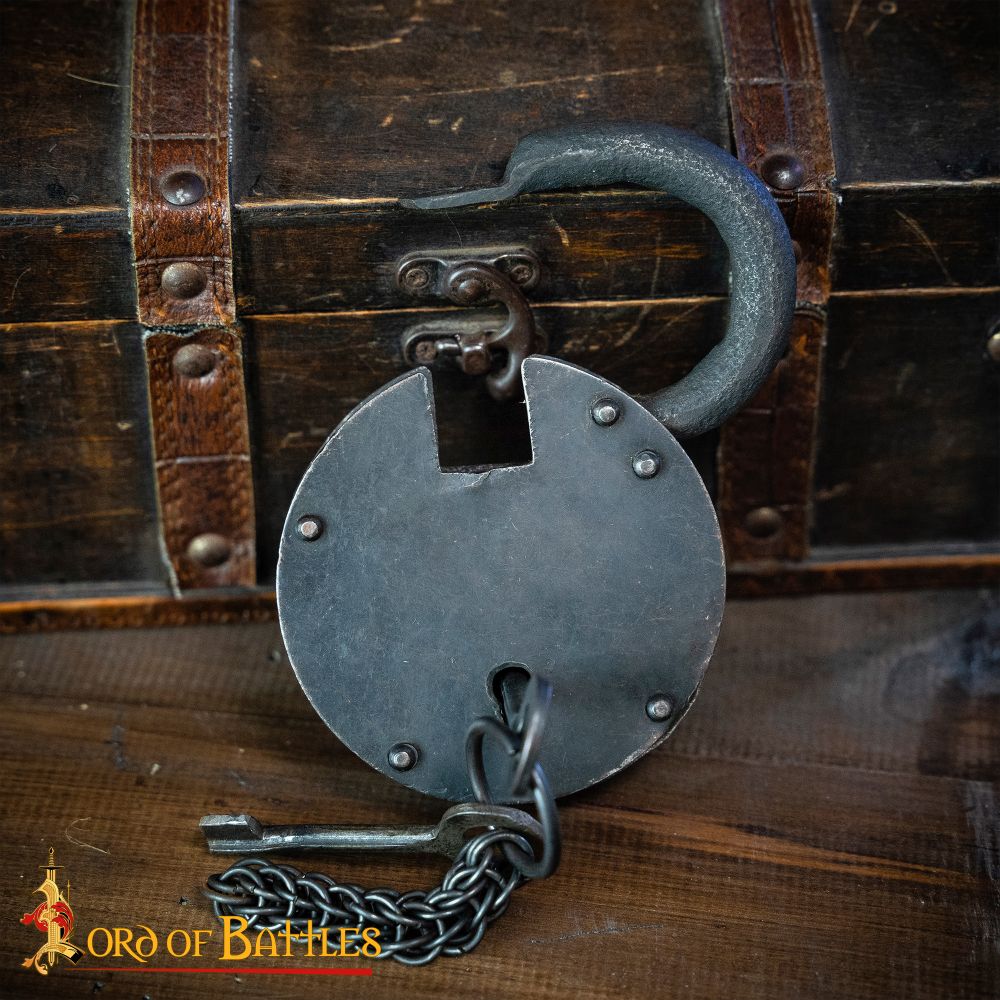 Dungeon Padlock with Two Keys