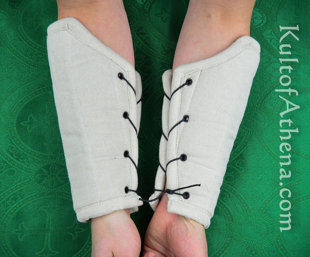 Gambeson Bracers - Natural