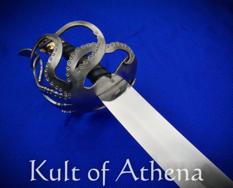 BKS Kraken Cutlass Kult of Athena