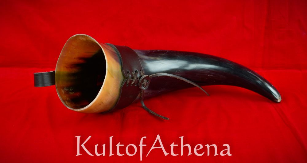 Lord of Battles - Large Viking Drinking Horn with Brown Leather Belt Holder