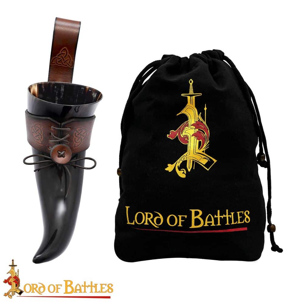 500 ml Horn with Brown Leather Holder and LOB Bag