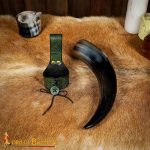 Viking Drinking Horn with Green Leather Holder and Bag – 400 ml – Lord of Battles