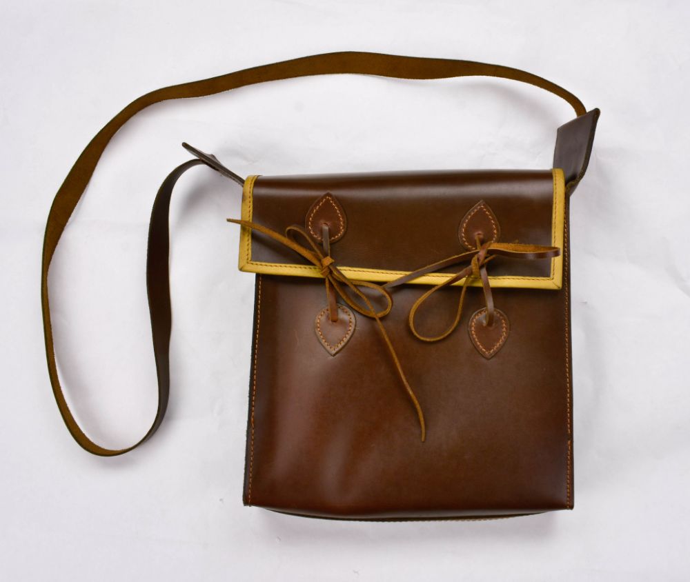 Deepeeka - Roman "Comacchio" Leather Bag
