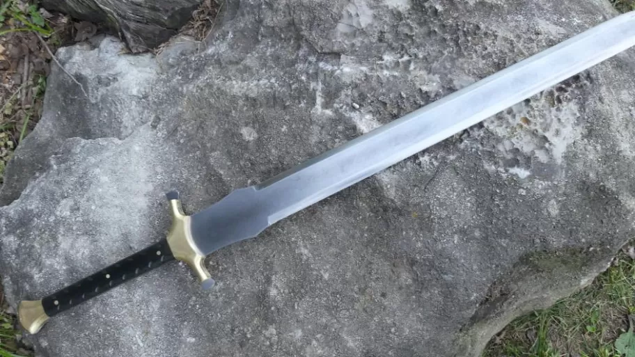 Scorpion – Medieval Kings Sword with Sheath